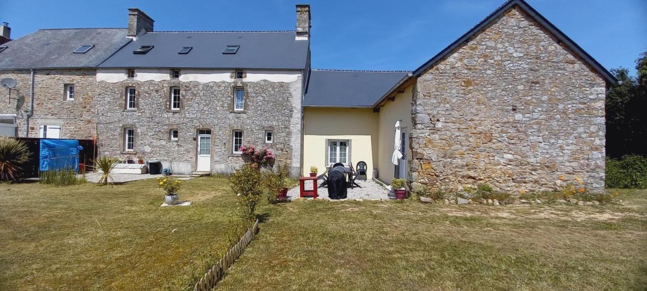 L' Anpeg, Gite Dans Le Cotentin Jusqu'A 8 Personnes Besneville Exterior photo